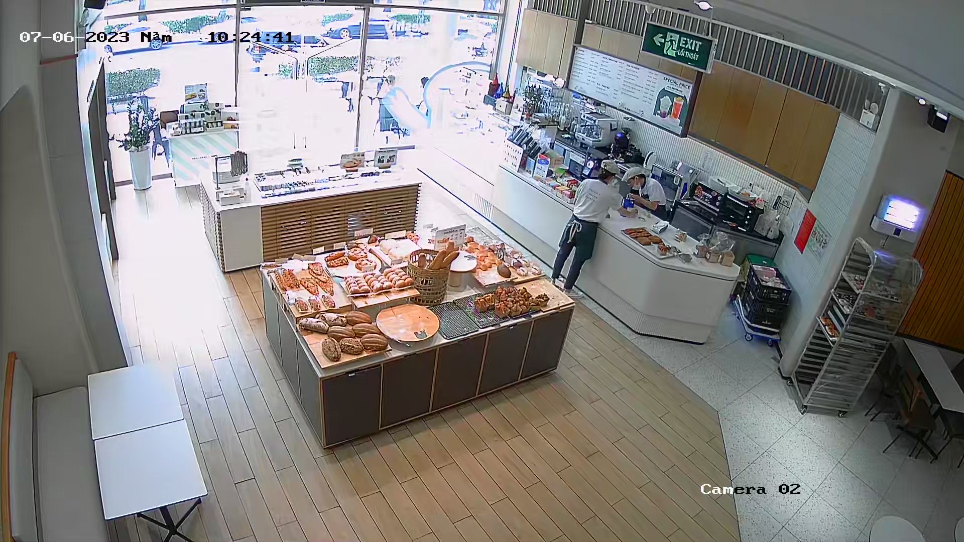 Hình Camera thực tế của bộ Lắp Đặt Camera Gia Đình Ngoài Trời sử dụng mã DH-IPC-HFW2831SP-S-S2